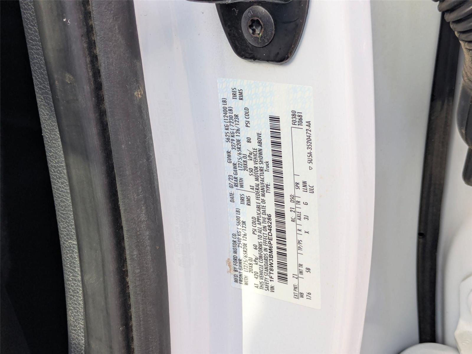 Used 2023 Oxford White Ford LARIAT image 37