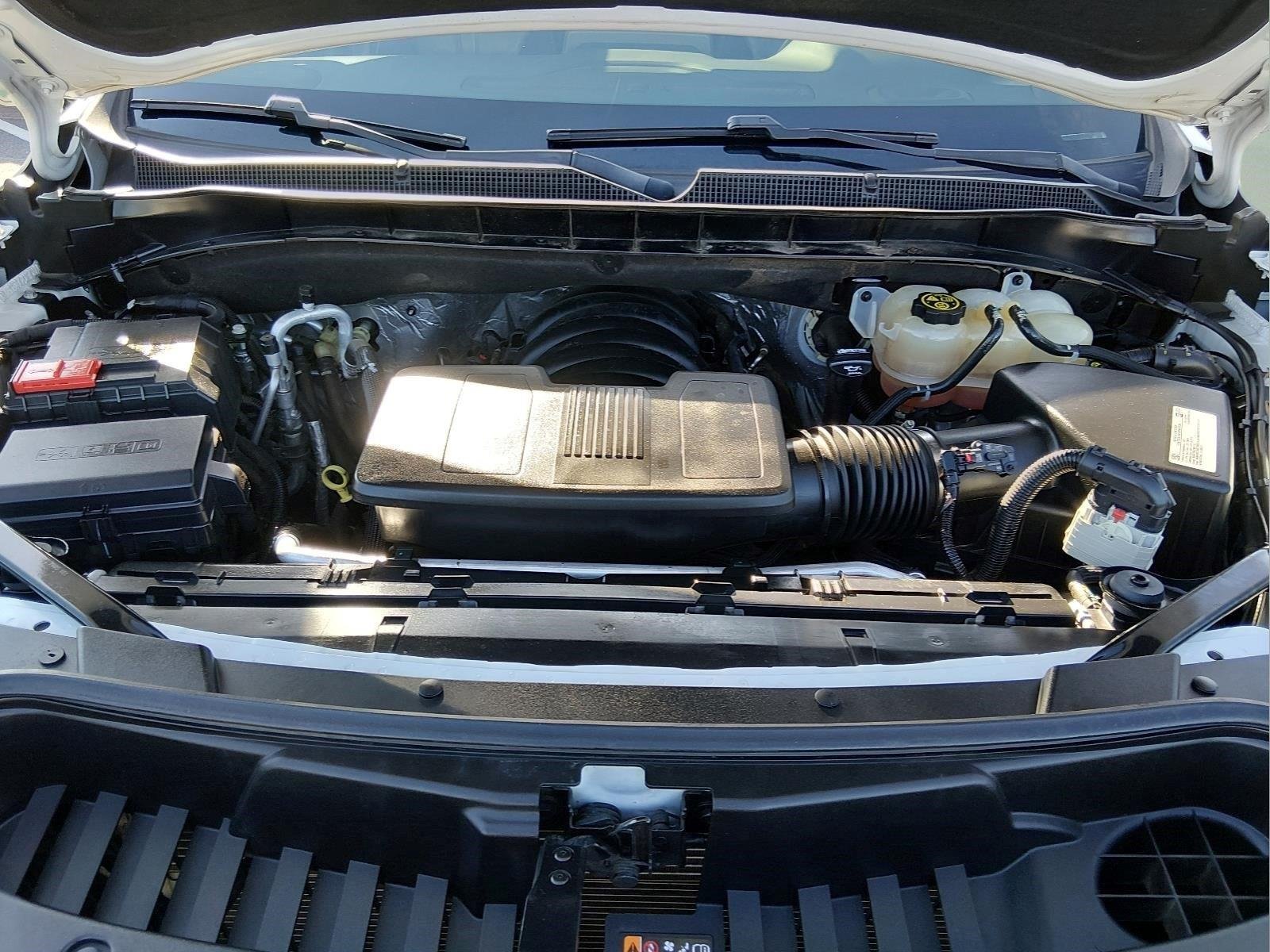 Used 2021 Summit White Chevrolet RST image 14