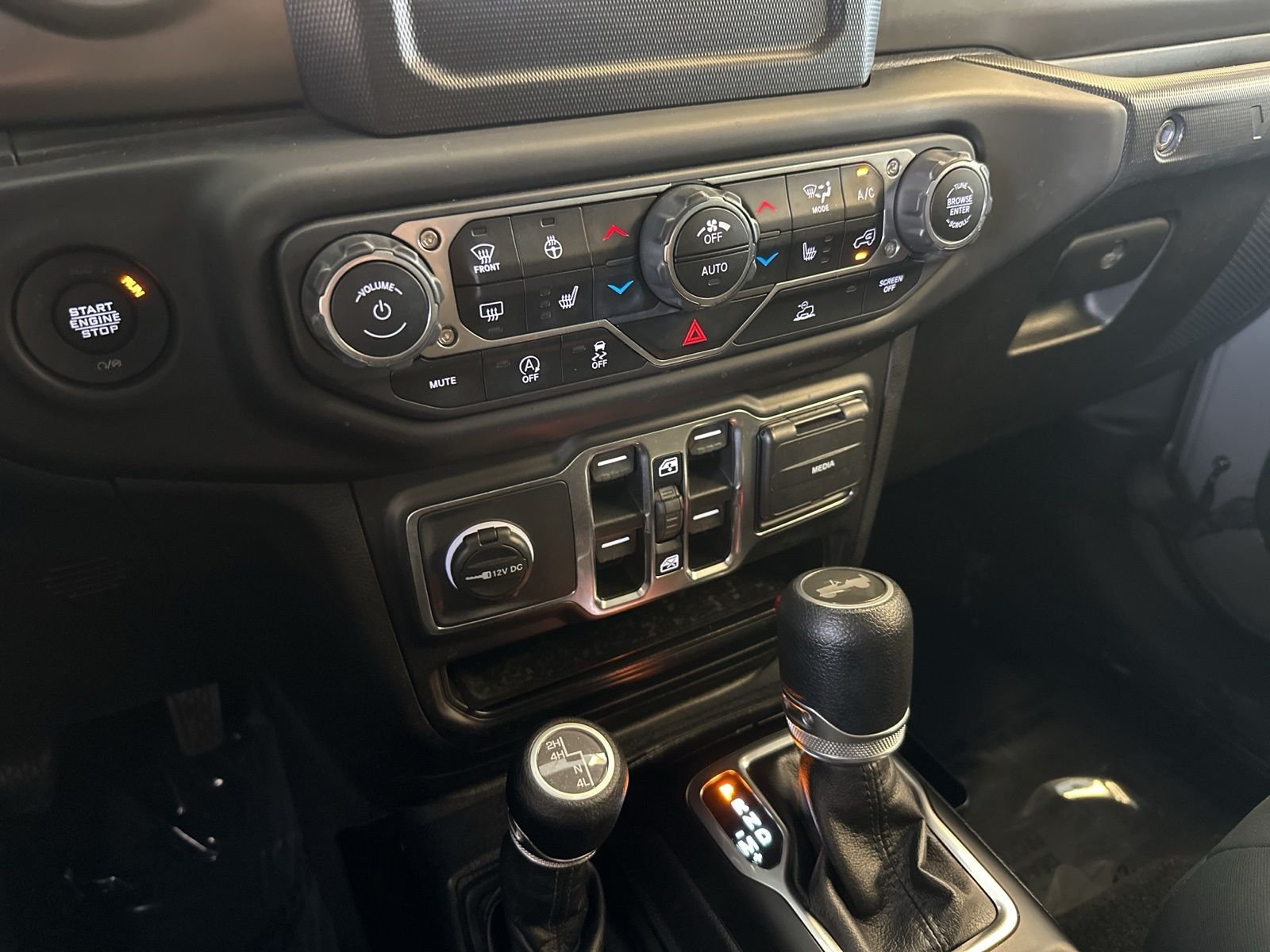 Used 2021 Gray Jeep Unlimited Willys image 19