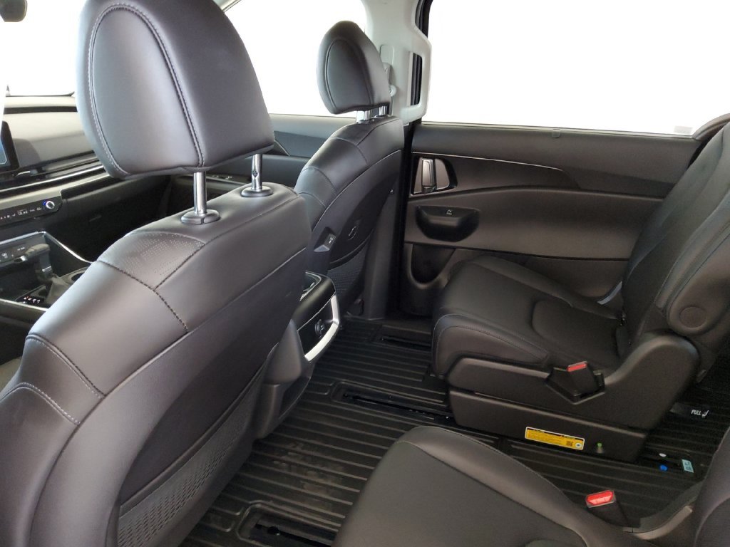Used 2027 Blue Kia EX image 19
