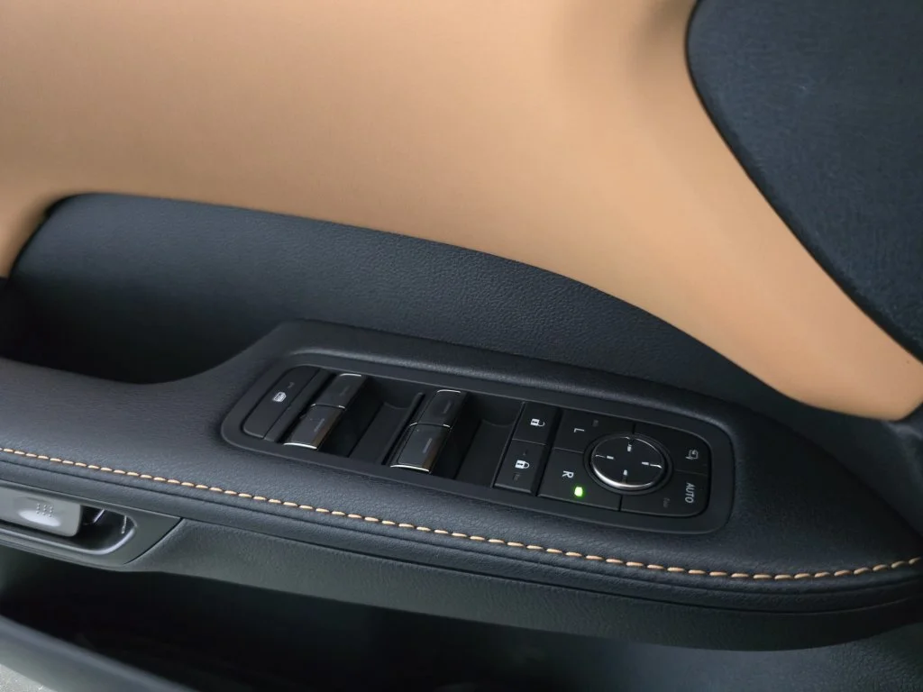 New 2026 Caviar Lexus PREMIUM image 24