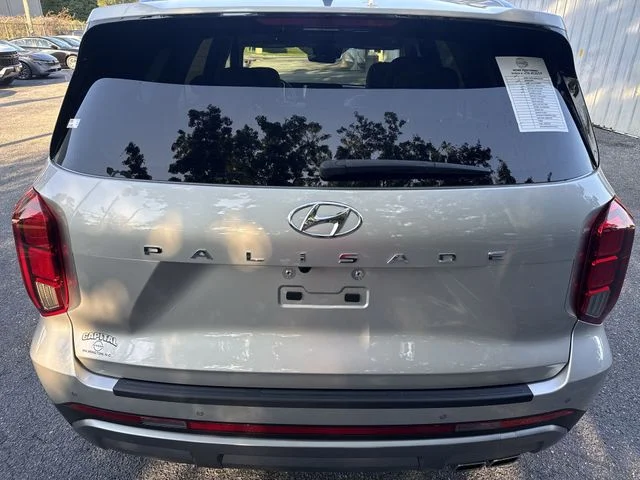 Used 2025 Silver Hyundai SEL Premium image 38