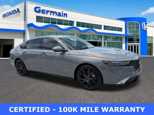 Certified Used 2025  Honda Touring image 3