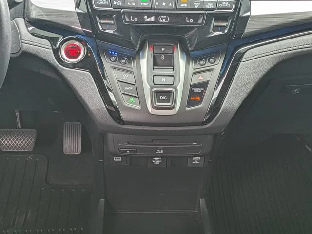 2024 Honda Odyssey Elite - Photo 21