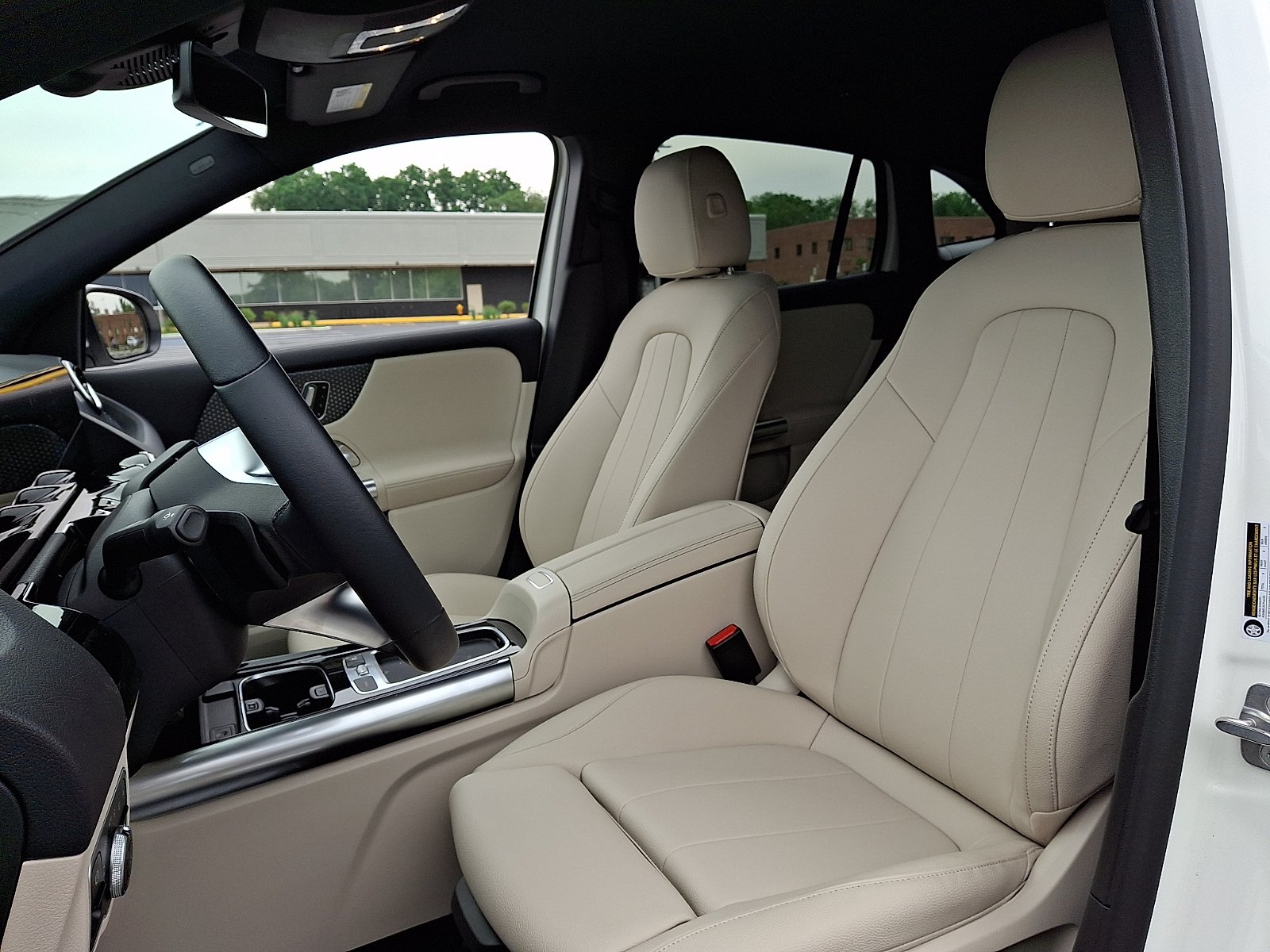 2025 Mercedes-Benz GLA GLA250 - Photo 13