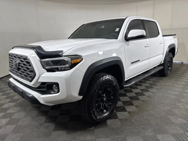Certified Used 2020 Super White Toyota TRD Off-Road image 8