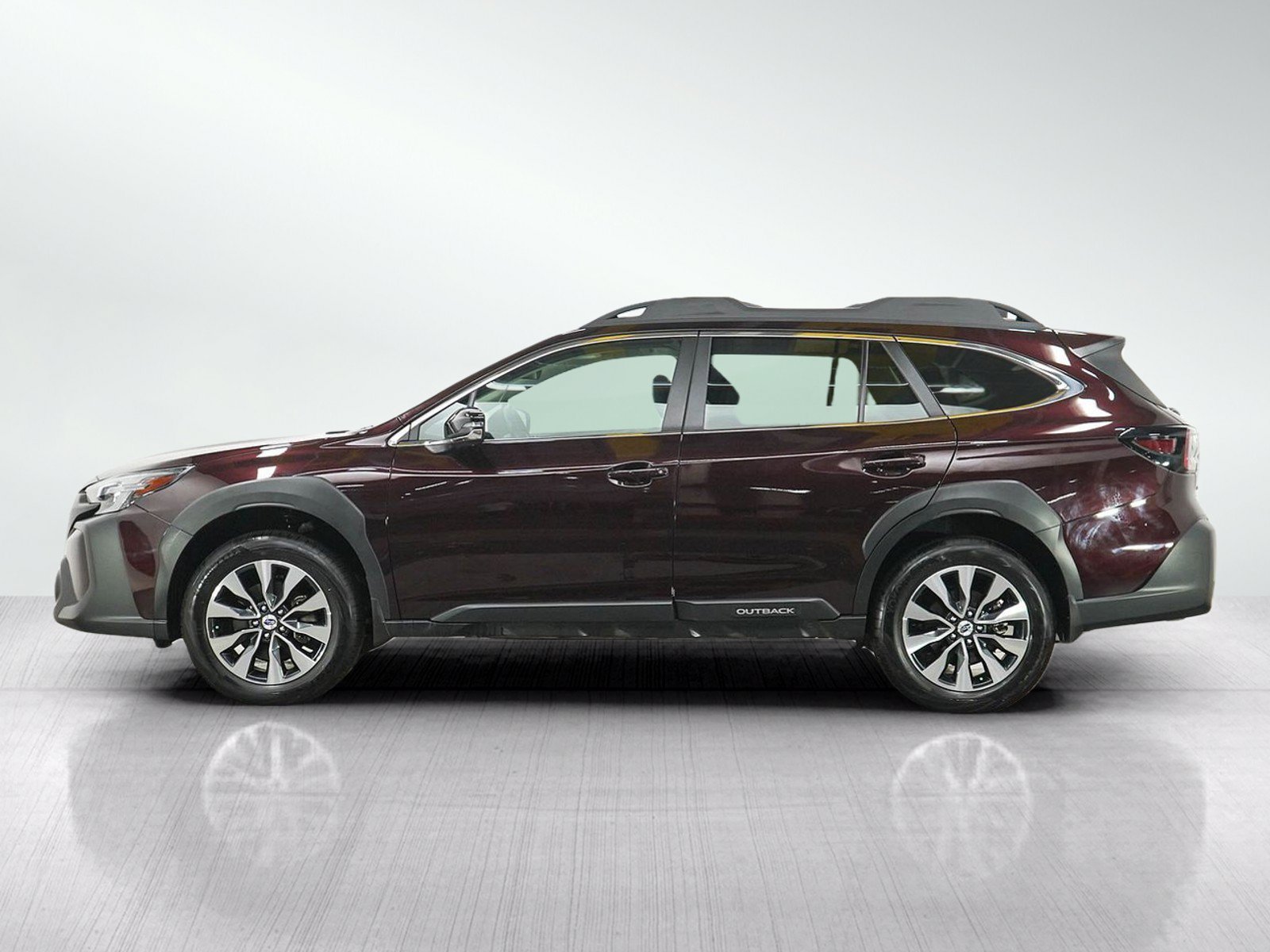 Used 2025 Subaru Outback Limited with VIN 4S4BTGND5S3188239 for sale in Burnsville, Minnesota