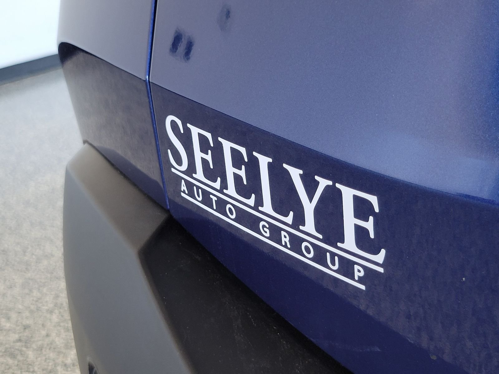 Used 2023 Blue Nissan SV image 27