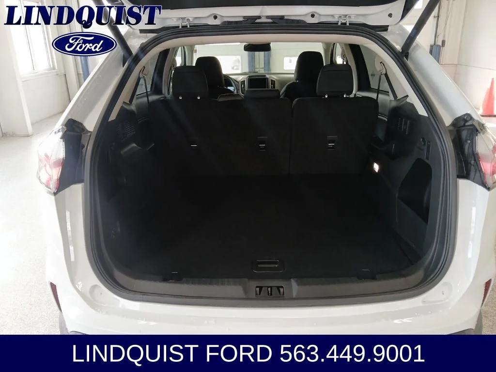 2023 Ford Edge SEL - Photo 19