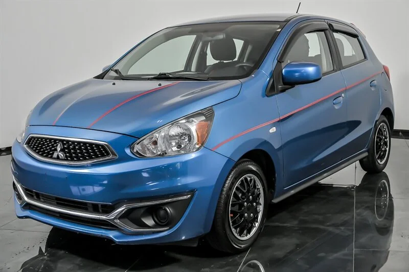 Used 2018 Sapphire Blue Mitsubishi ES image 5
