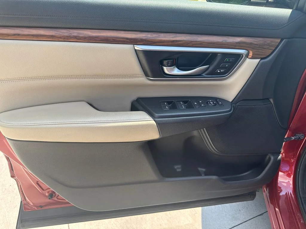 Certified Used 2019 Molten Lava Pearl Honda EX-L image 13