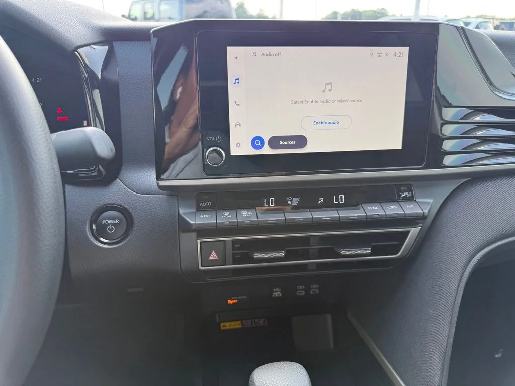 Used 2026  Toyota LE image 12