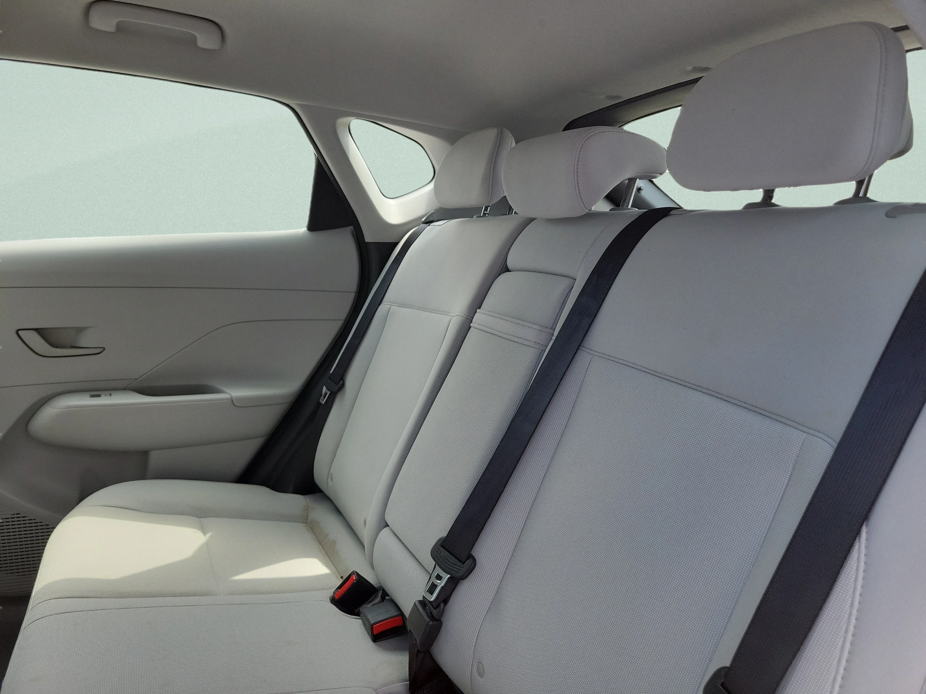 Used 2025 Abyss Black Pearl Hyundai SE image 11