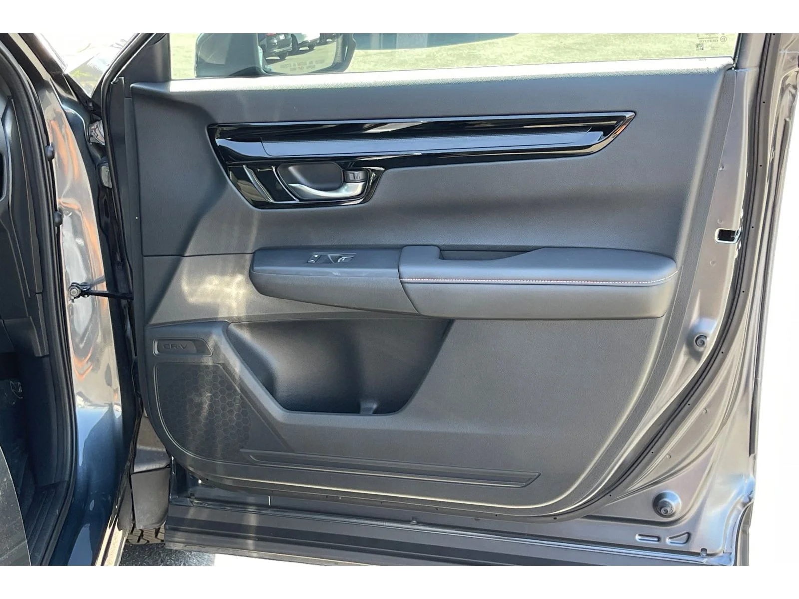 Used 2024 Meteorite Gray Metallic Honda Sport Touring image 21