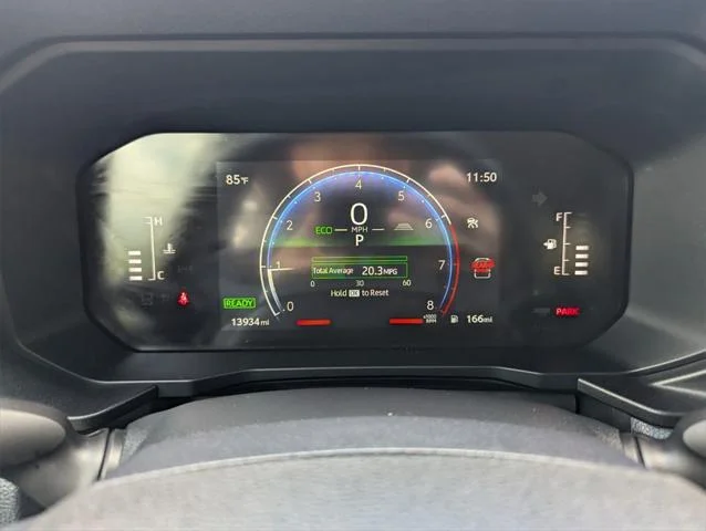 Certified Used 2025 ICE CAP Toyota  image 32