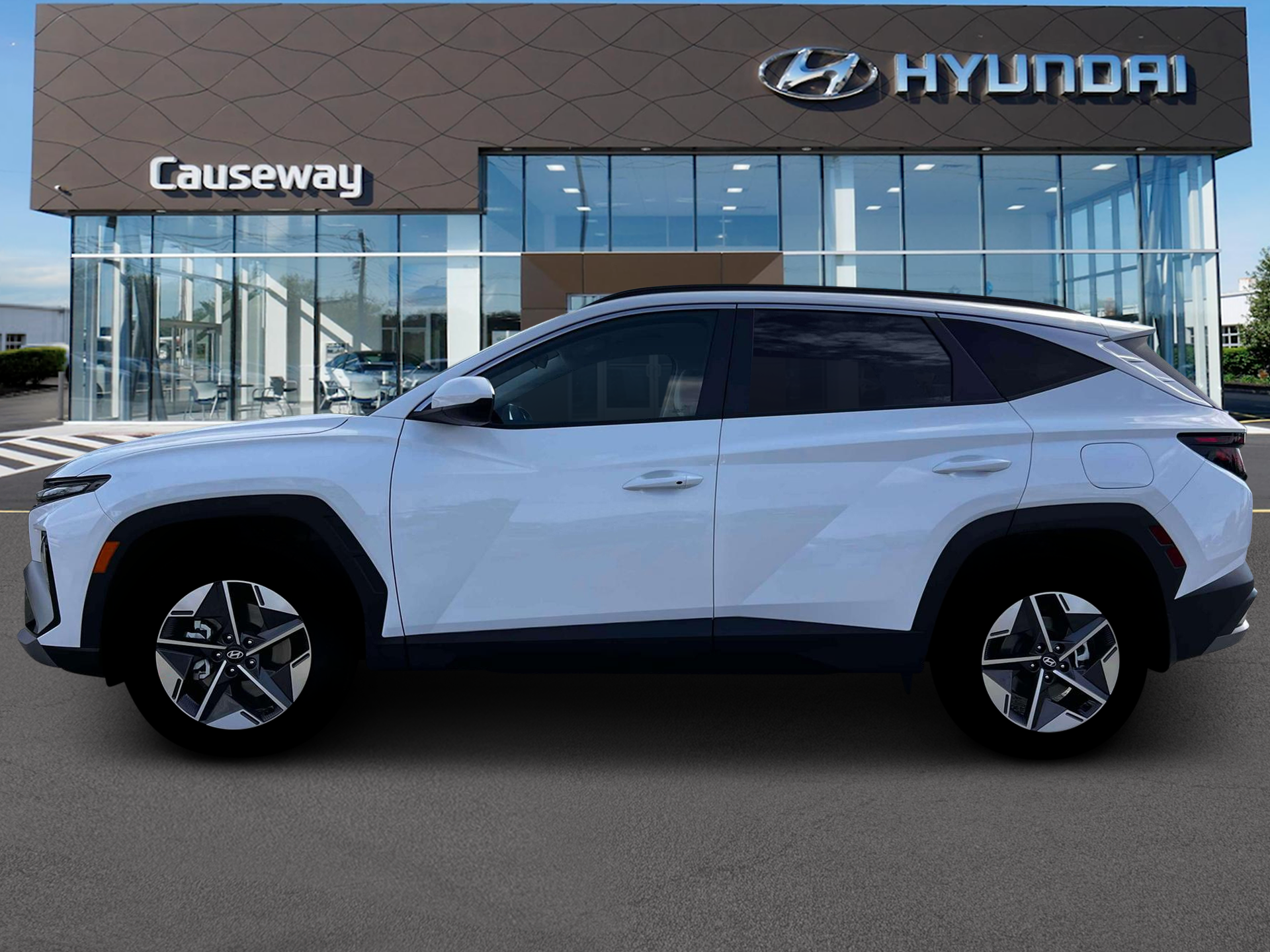 New 2026 White Hyundai SEL AWD image 3
