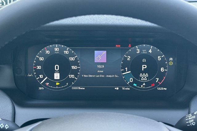 New 2026 Carpathian Grey Land Rover Landmark image 24