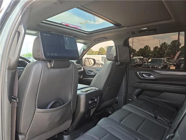 Used 2024 Silver Sage Metallic Chevrolet RST 4x4 image 9