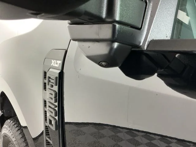 New 2026 Agate Black Ford XLT image 12