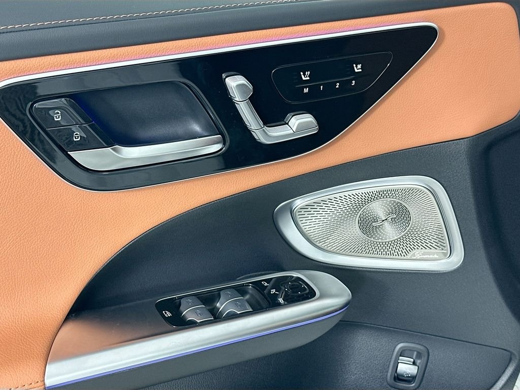 New 2026 Polar White Mercedes-Benz C 43 AMG® image 18