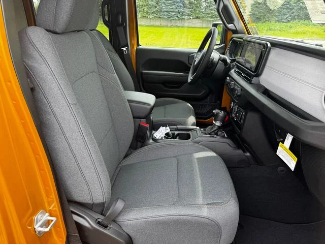 New 2026 Goldilocks Exterior Paint Jeep Sport S image 14