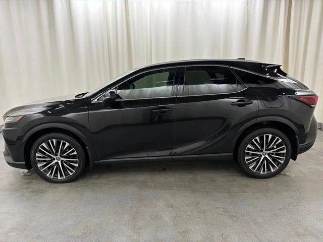 Used 2023 Black Lexus 350 Premium image 3