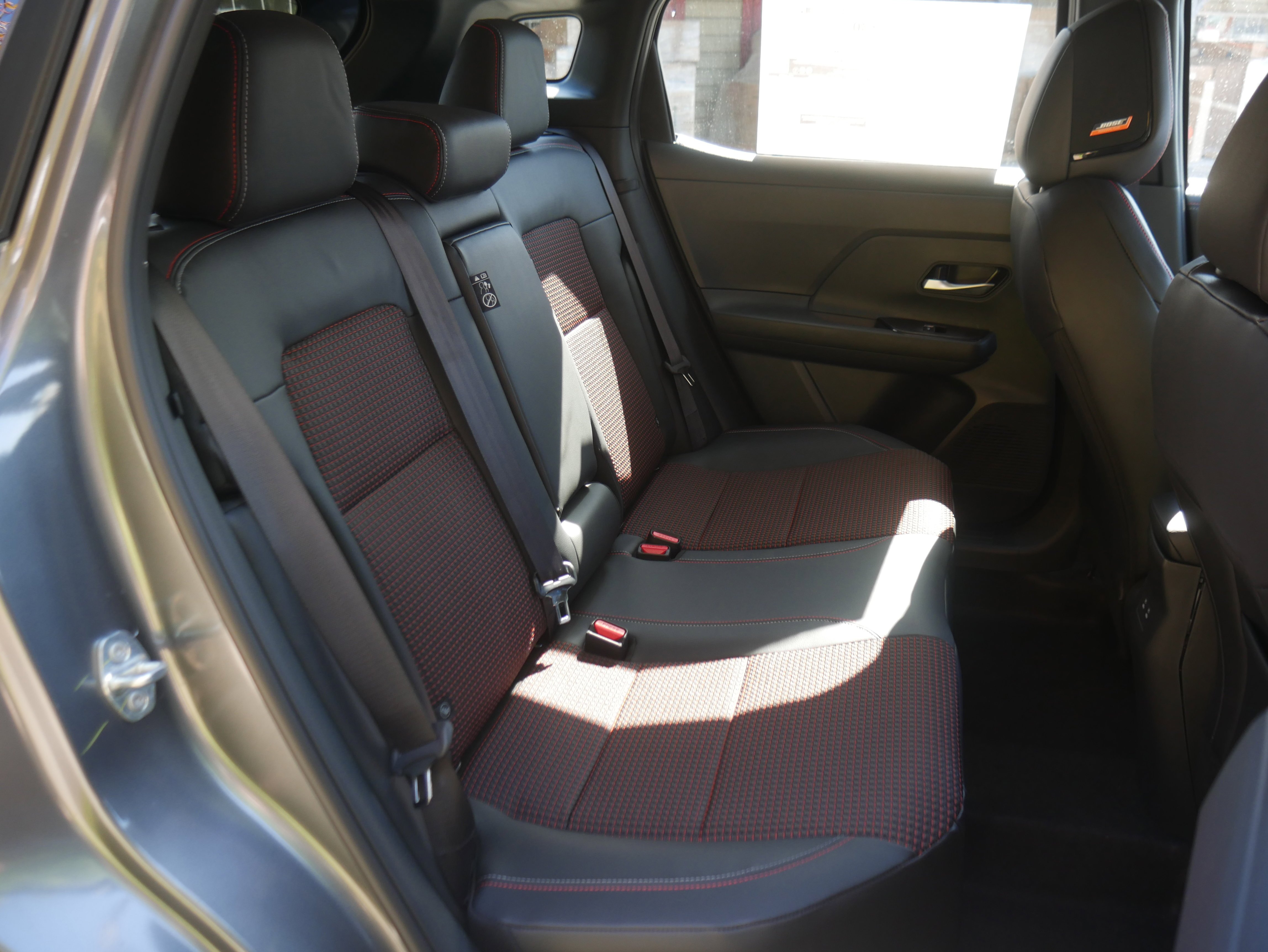 2026 Nissan KICKS SR AWD - Photo 27