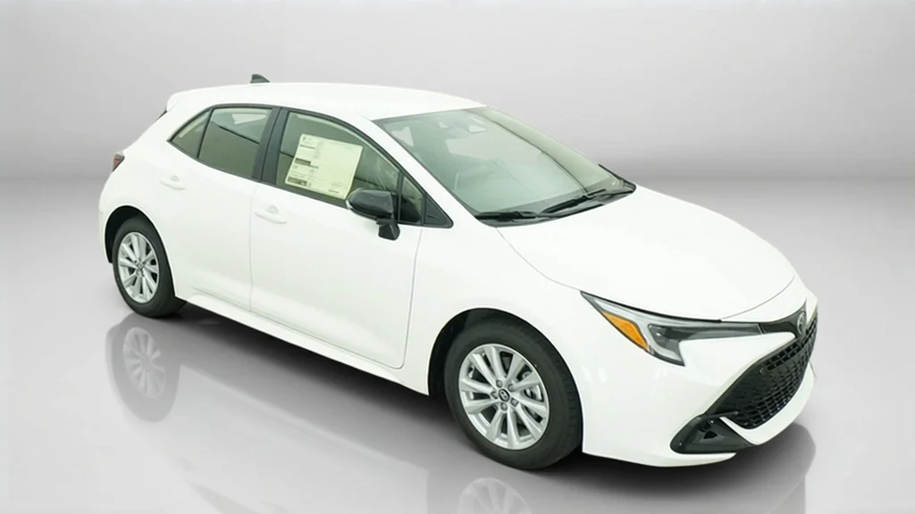 New 2027 Ice Cap Toyota SE image 5