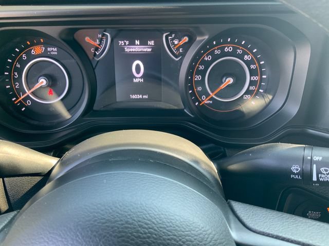 Used 2024 White Jeep Sport image 21