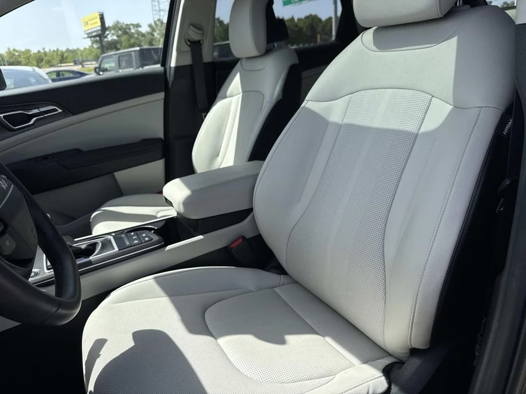 Certified Used 2026 Gray Kia EX image 16
