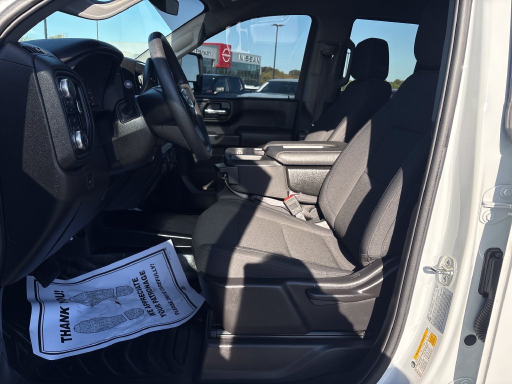 Used 2025 White GMC Pro image 13