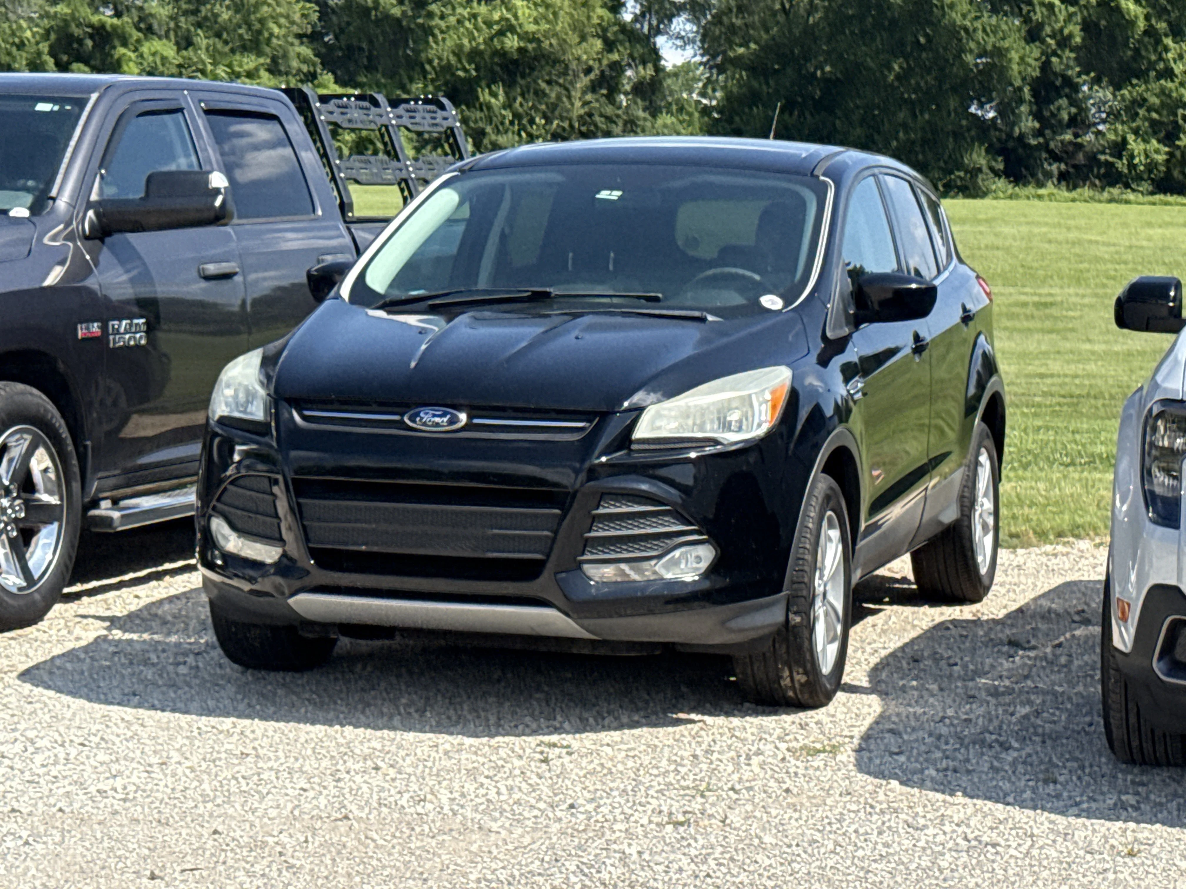 Used 2016  Ford SE image 3