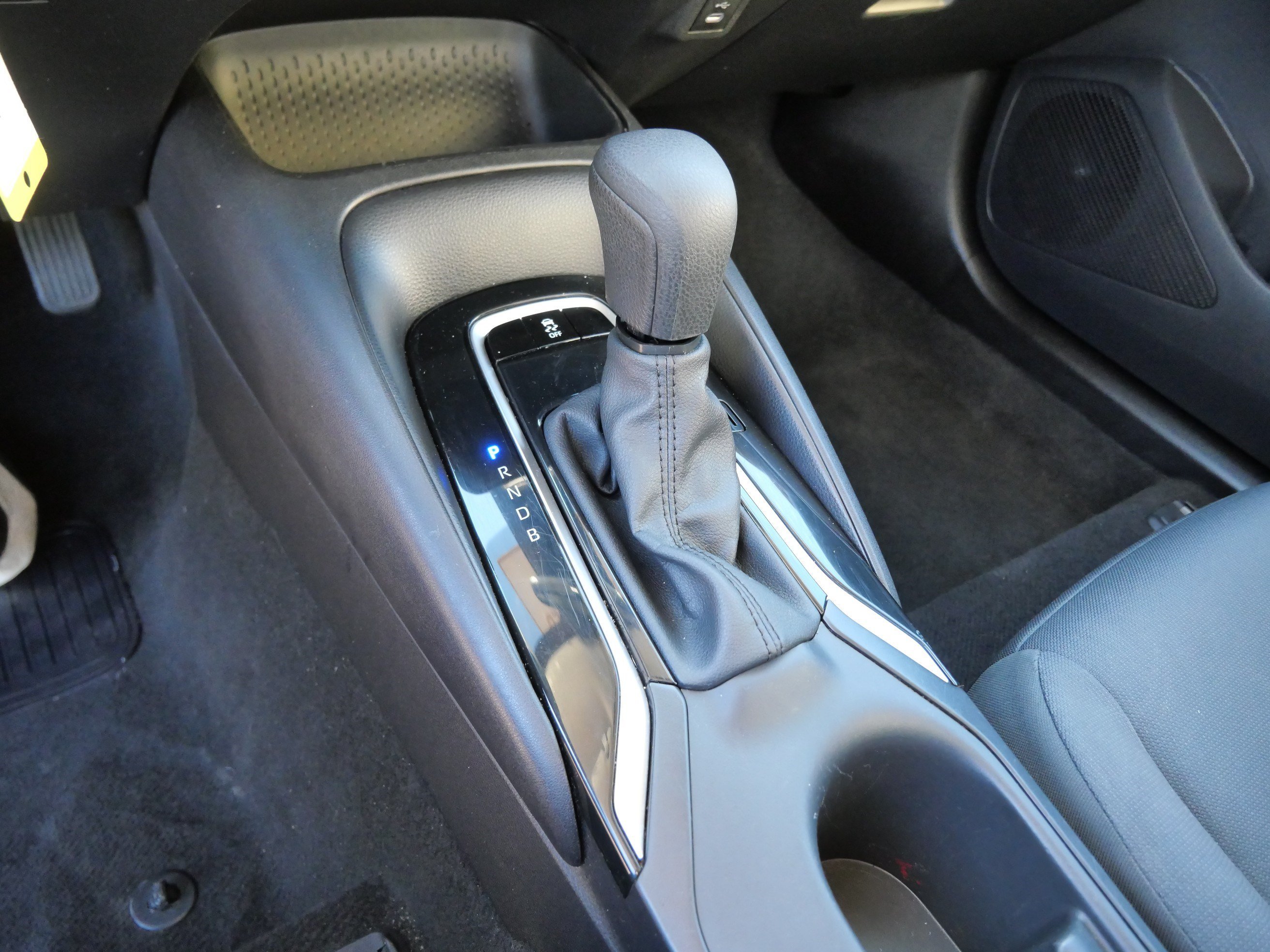 Certified Used 2024 Ice Cap Toyota LE image 25