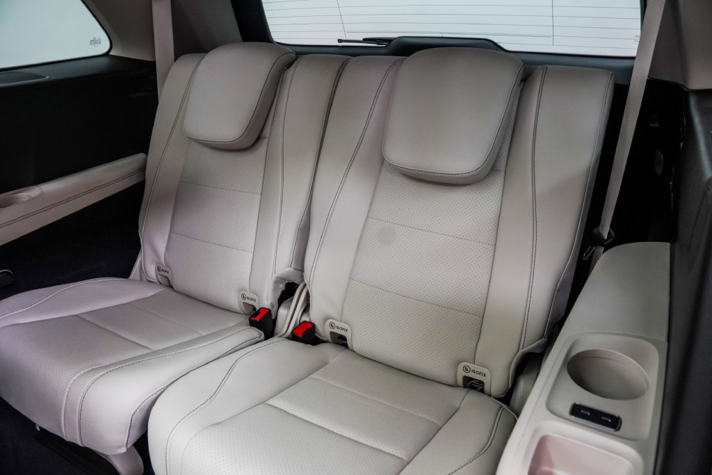 Used 2023 White Mercedes-Benz GLS 450 image 20