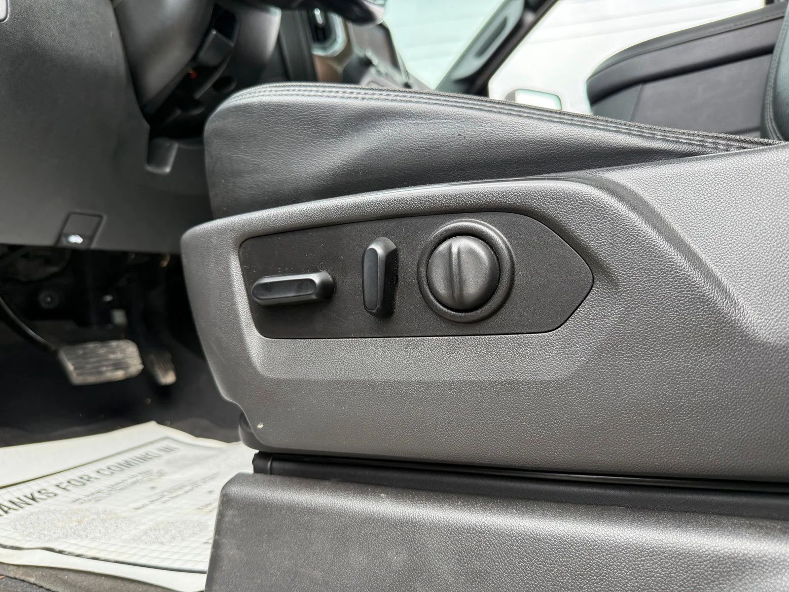 Used 2020 Beige Chevrolet High Country image 36