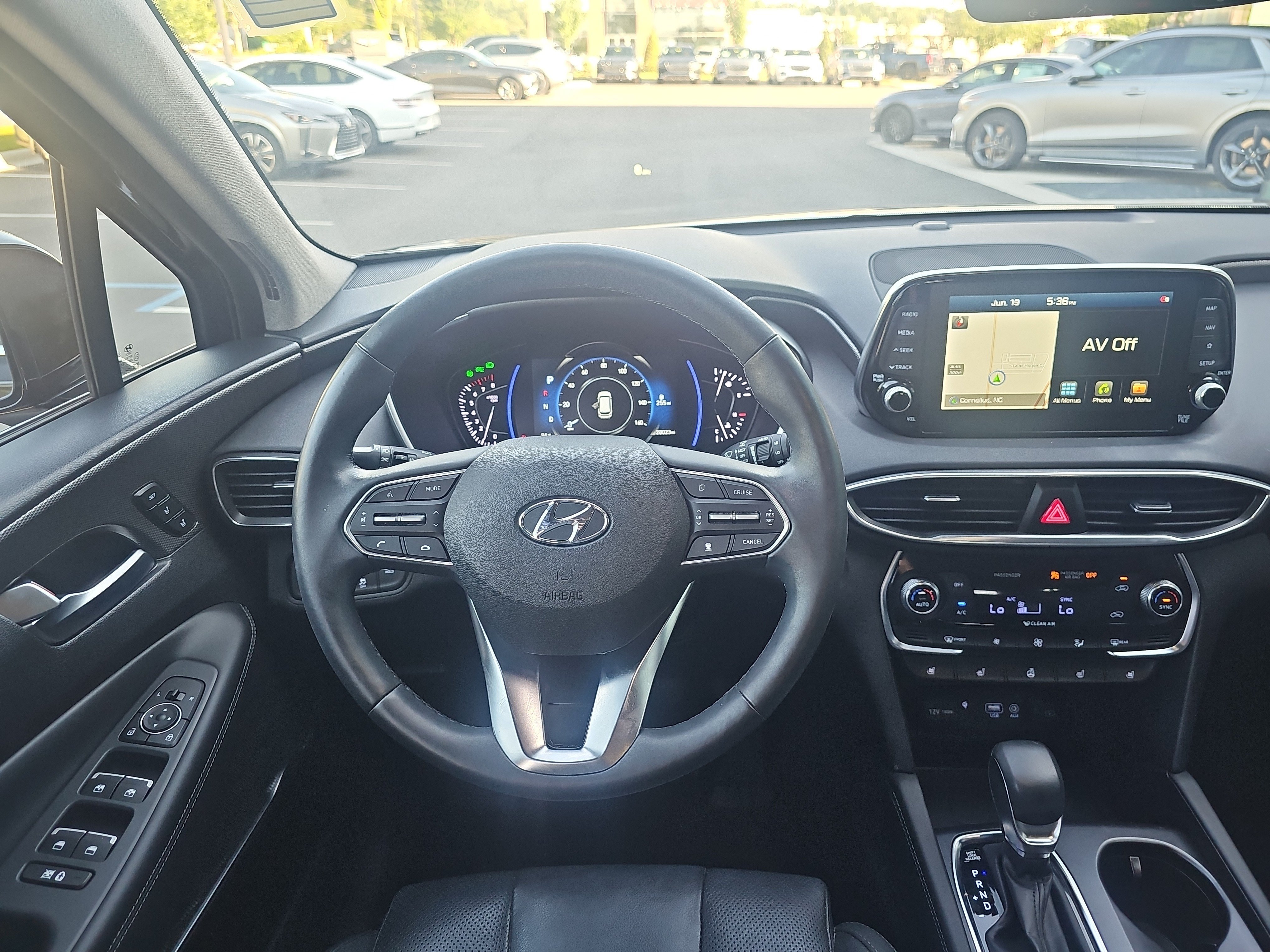 Used 2020 Twilight Black Hyundai Limited image 17
