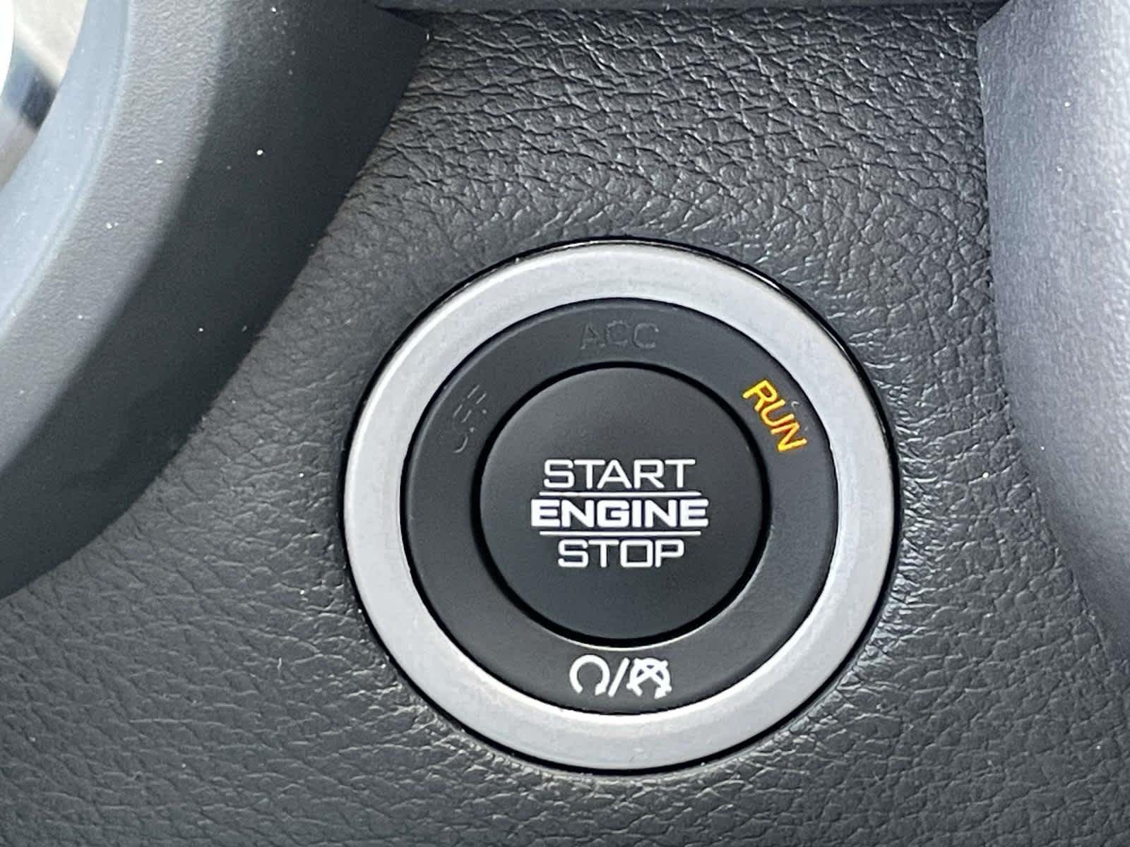 Used 2023 Red/red Ram Laramie image 36
