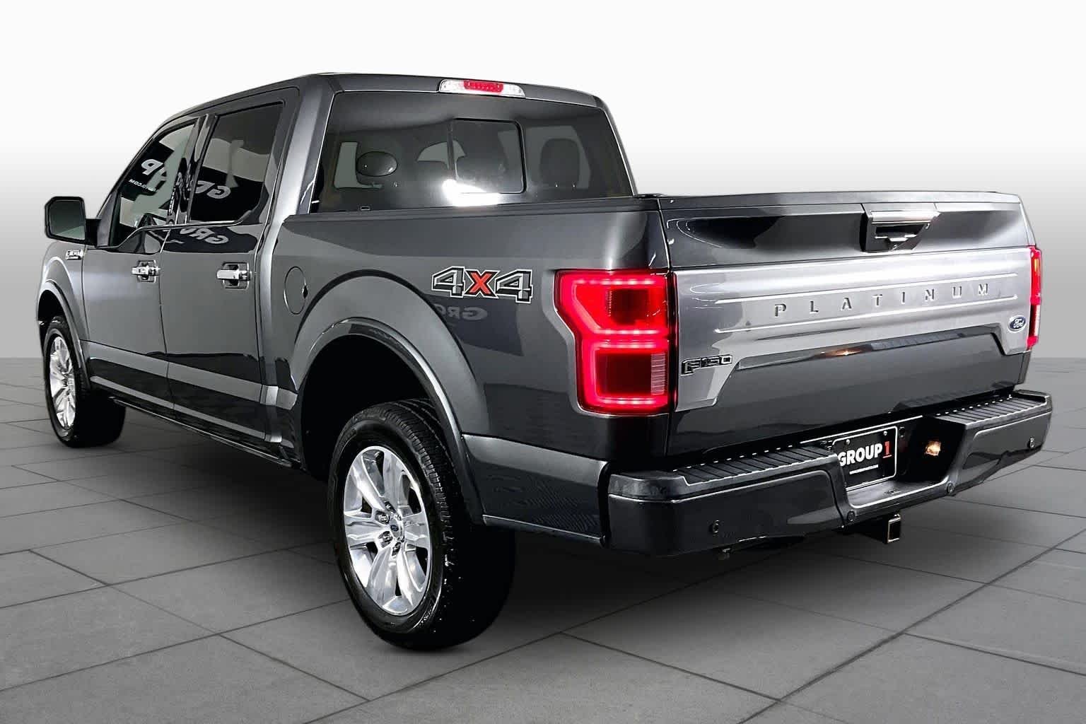 Used 2018 Magnetic Metallic Ford Platinum image 11
