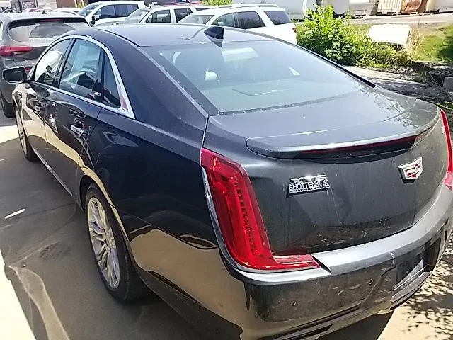 Used 2018 Gray Cadillac Luxury image 13