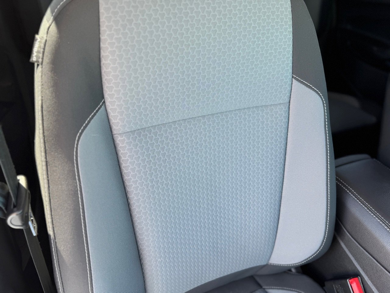 Used 2018 Lightning Blue Metallic Ford SE image 44
