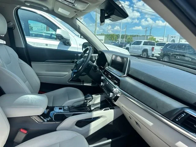 Used 2022 Green Kia S image 31