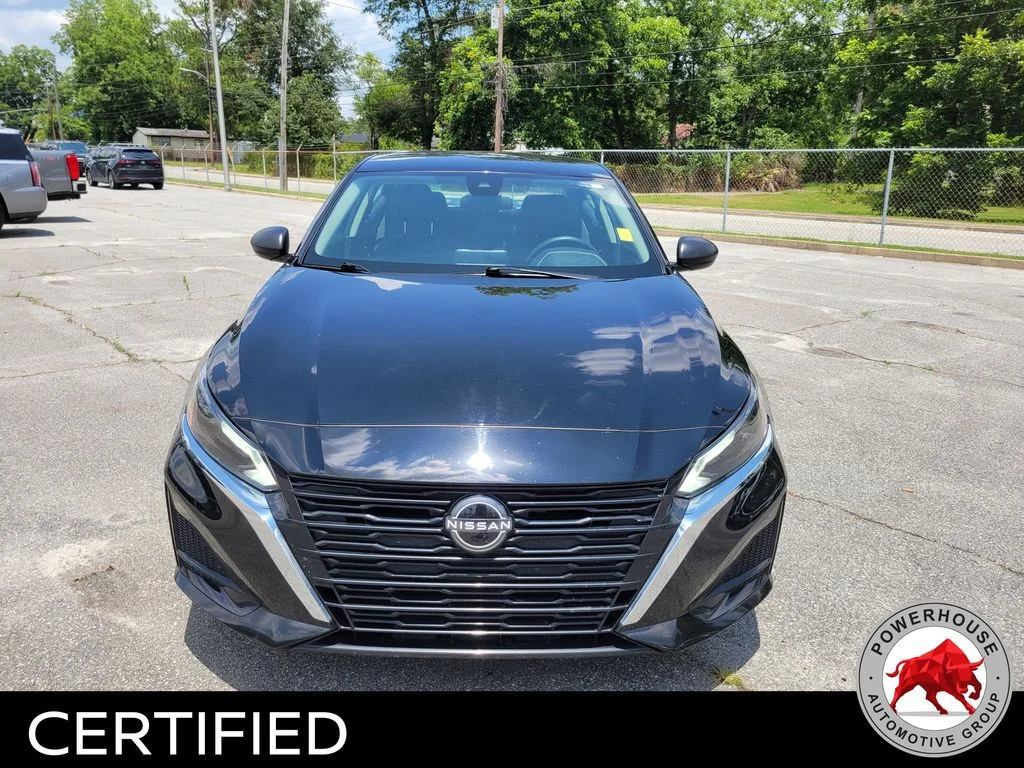 Used 2024 Black Nissan 2.5 SV image 9