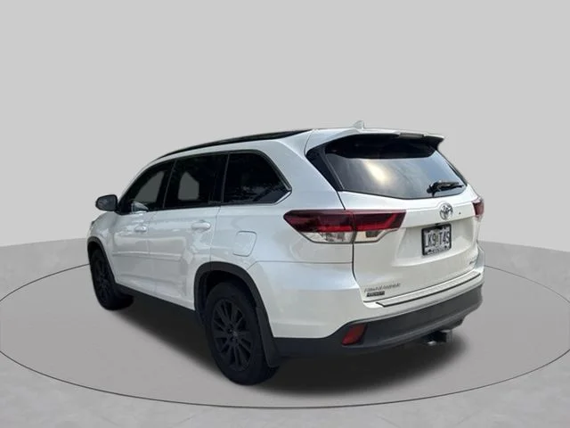 Used 2019 White Toyota SE image 2