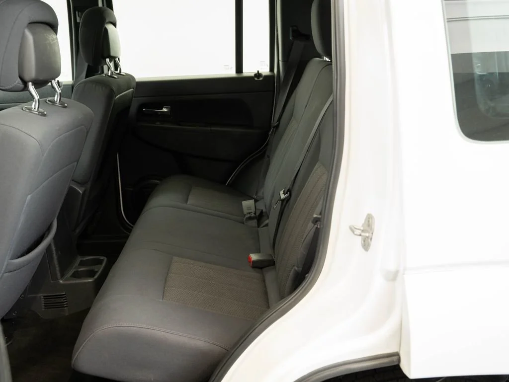 Used 2012 Bright White Clearcoat Jeep Sport image 37
