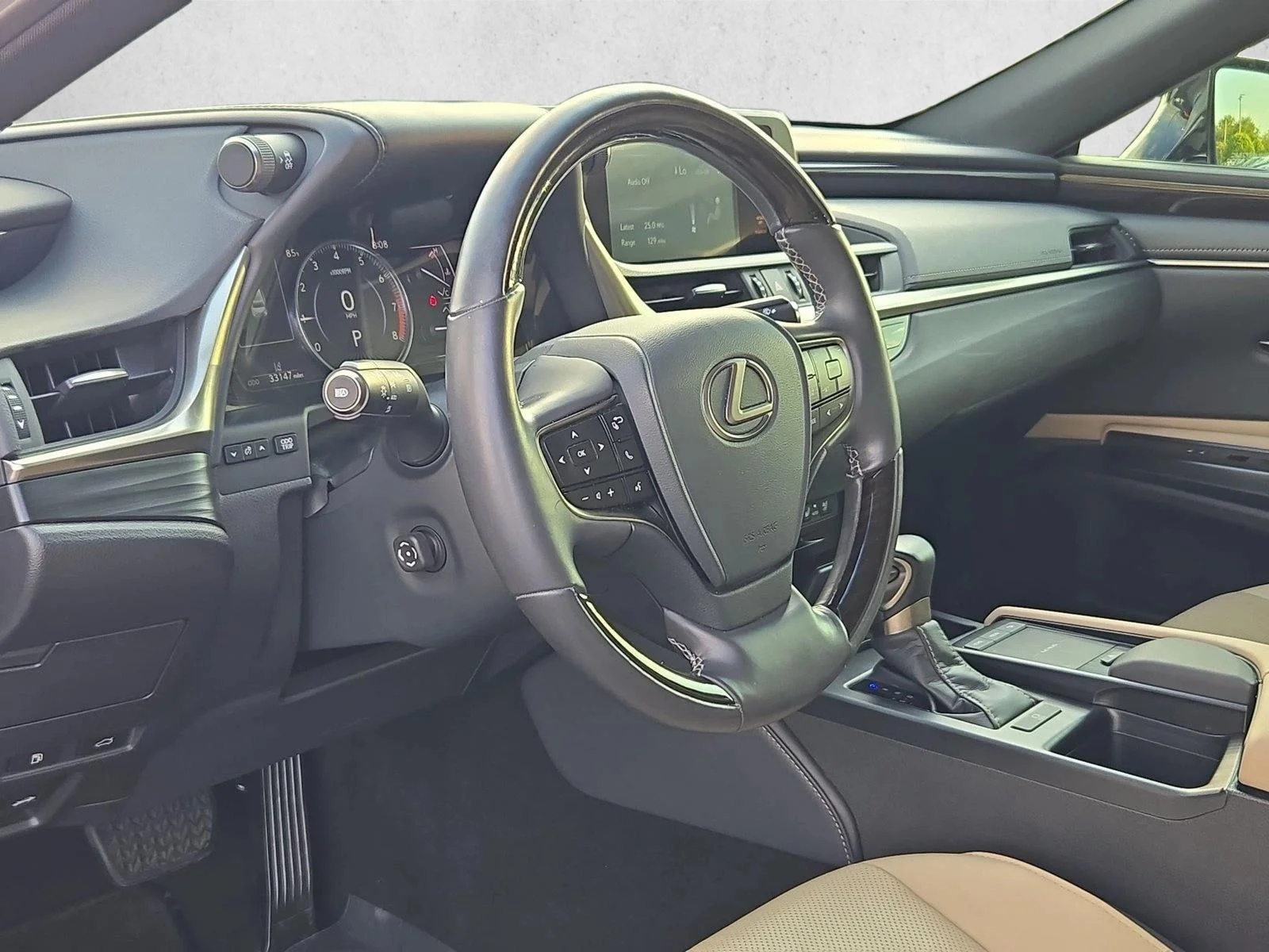 Used 2020 Eminent White Pearl Lexus ES 350 image 10