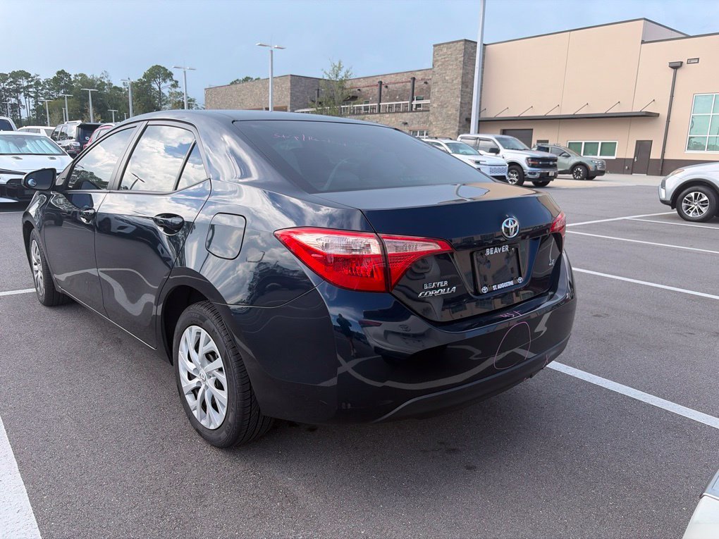 Used 2019 Blue Toyota LE image 3