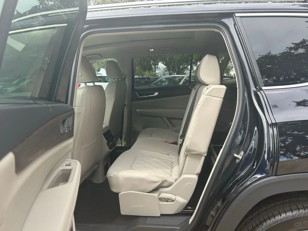 2026 Volkswagen Atlas SEL Premium R-Line - Photo 47