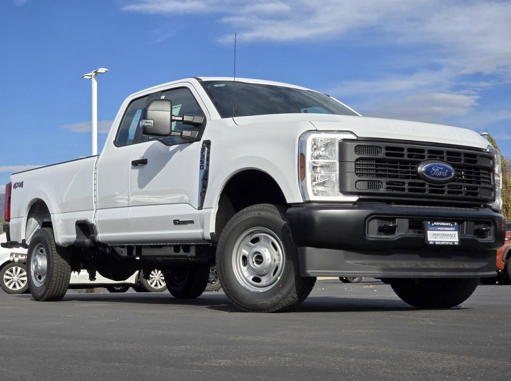 New 2026 Oxford White Ford XL image 2