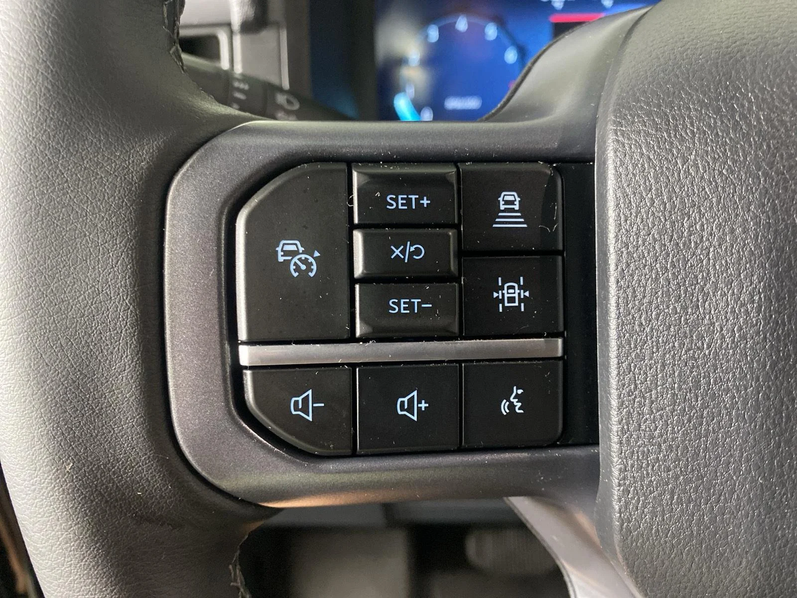 Used 2026 Agate Black Ford XLT image 15