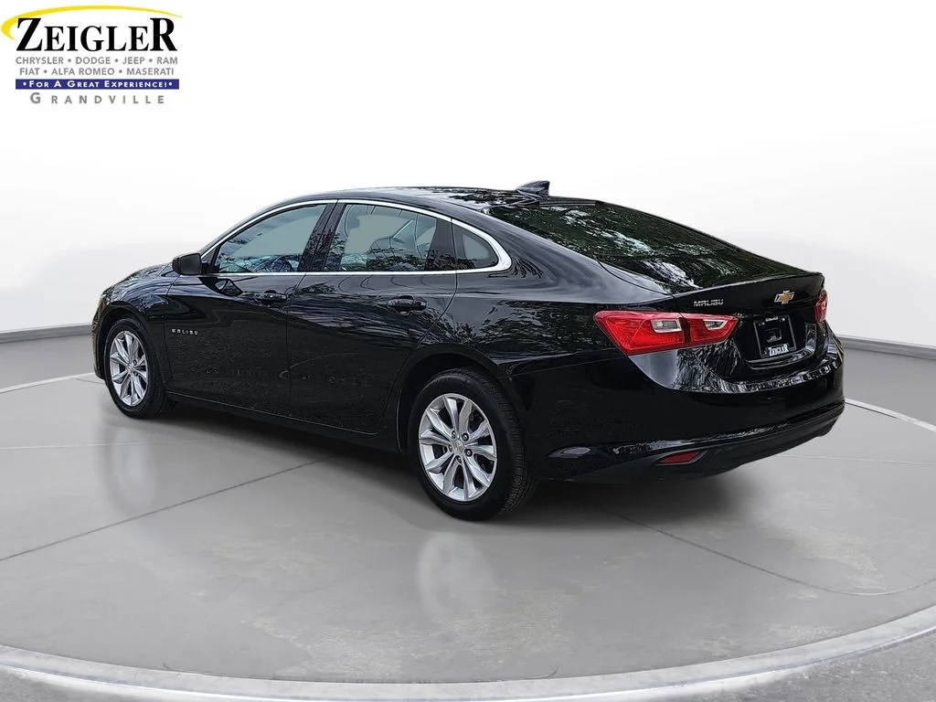 Used 2023 Black Chevrolet LT image 7